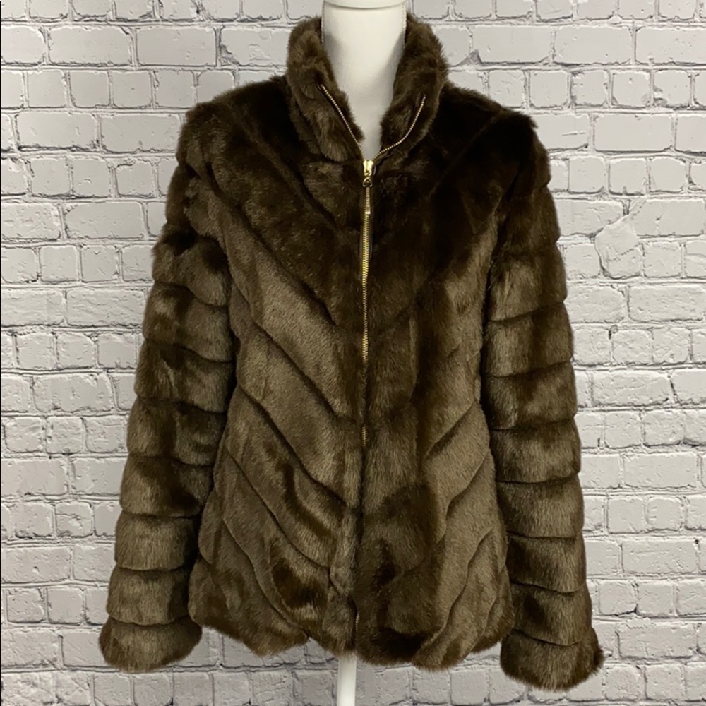 NWOT Ellen Tracey faux mink coat medium